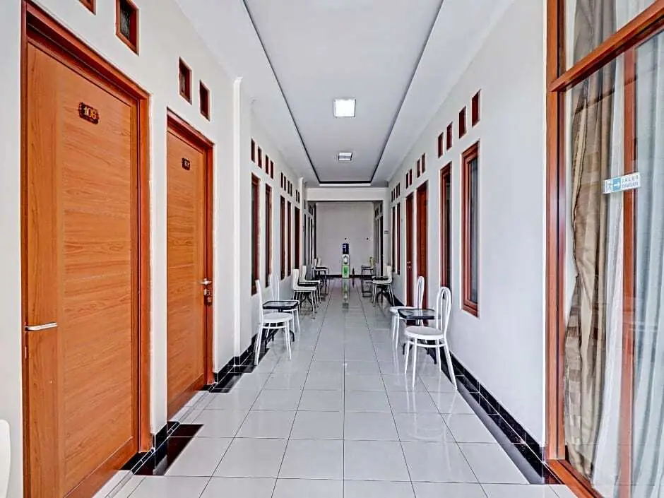 Сизаруа: OYO 90475 Mirda Gratia Hotel
