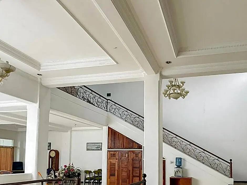 Травас: RedDoorz @ LeDug Tretes