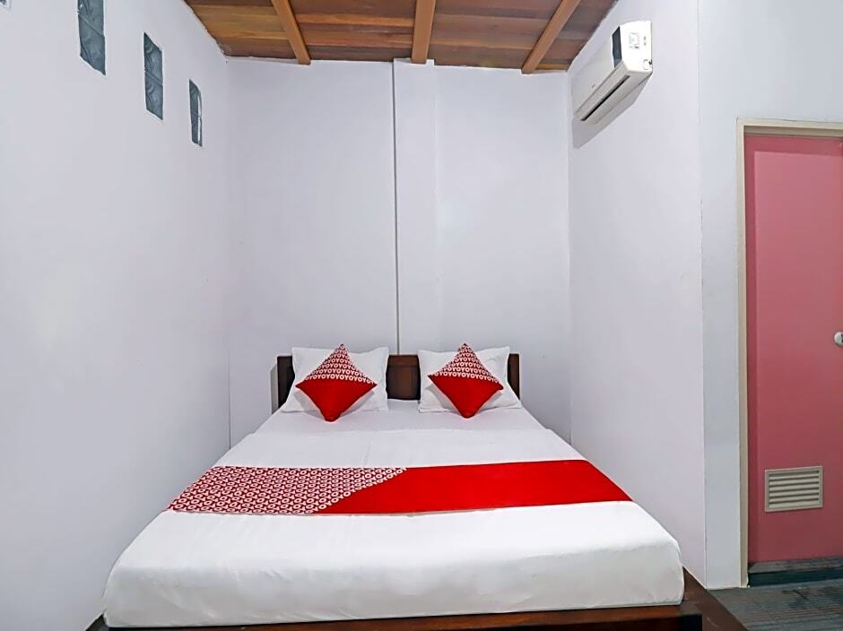Джамби: OYO 91807 Kemalasari Guesthouse