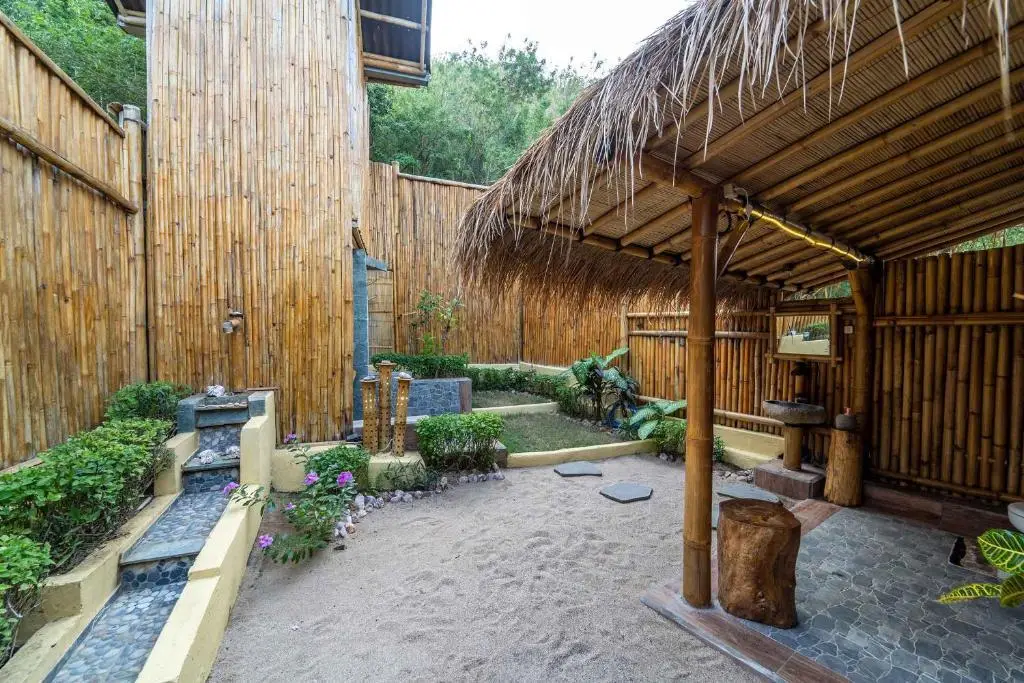 Секотонг Барат: Catappa Village Lombok