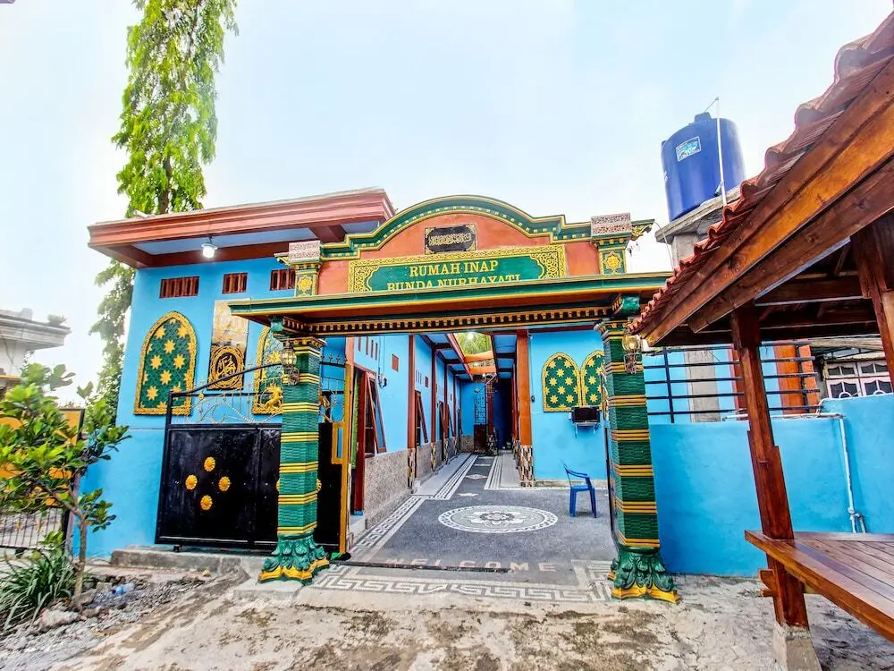 Jerowaru: SPOT ON 91811 Rumah Inap Bunda Nurhayati