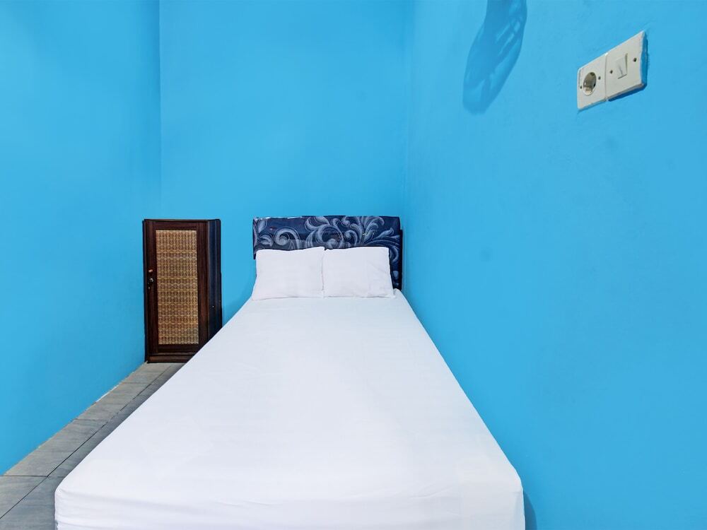 Jerowaru: SPOT ON 91811 Rumah Inap Bunda Nurhayati