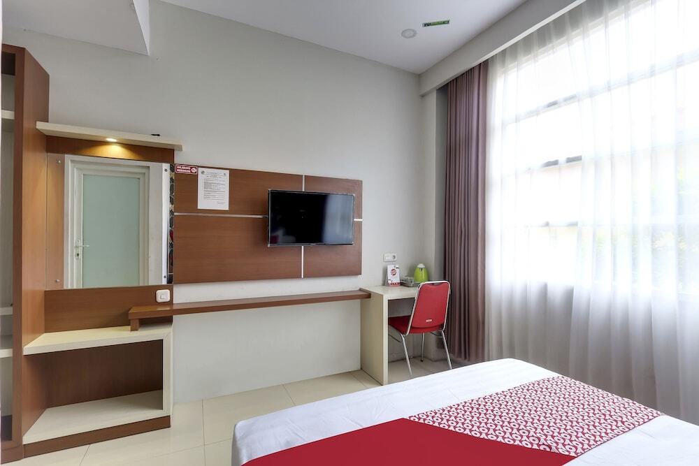 Пурводади: OYO 90973 Hotel Karunia Pkpri Grobogan