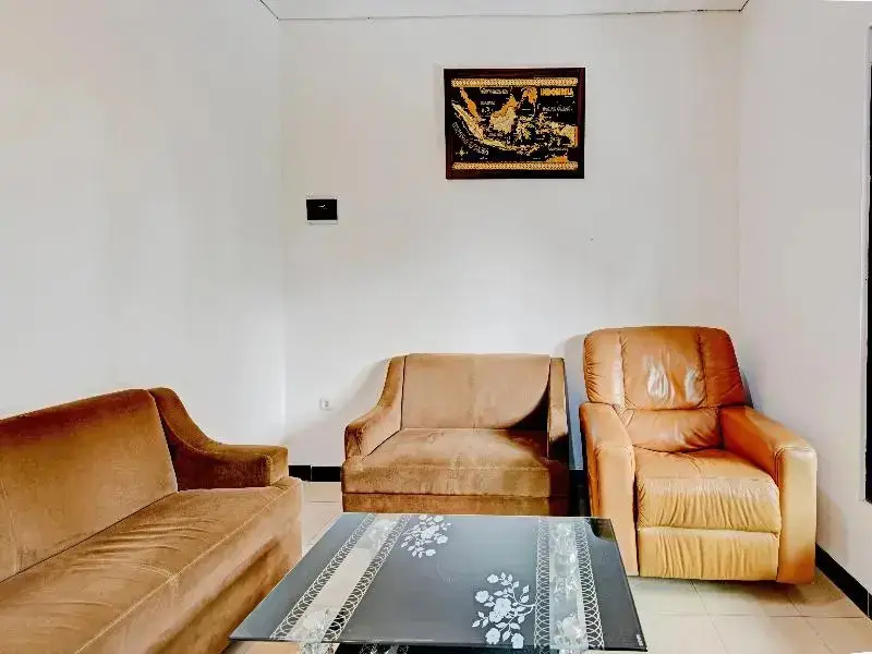 Пурвокерто: OYO 90497 Savaya Guesthouse