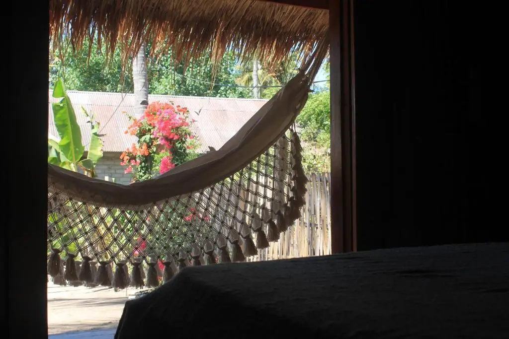 Гили Траванган: Rumah Canaria Bungalow