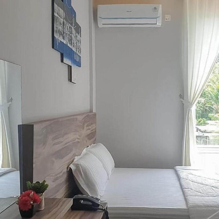 Амбон: Hotel Casa Felice Natsepa Baech Ambon