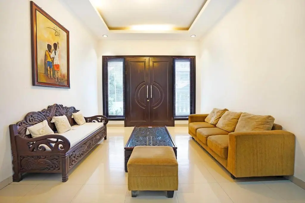 Сурабая: OYO 91194 Manyar Residence Syariah