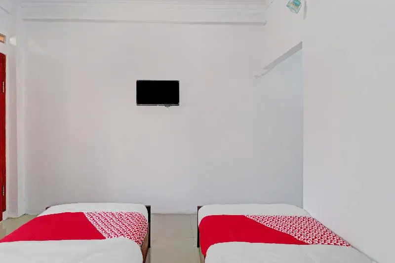 Сореанг: OYO 90570 Heboh Guest House