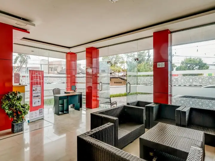 Батуретно: OYO 90986 Hotel Srikandi Adisucipto