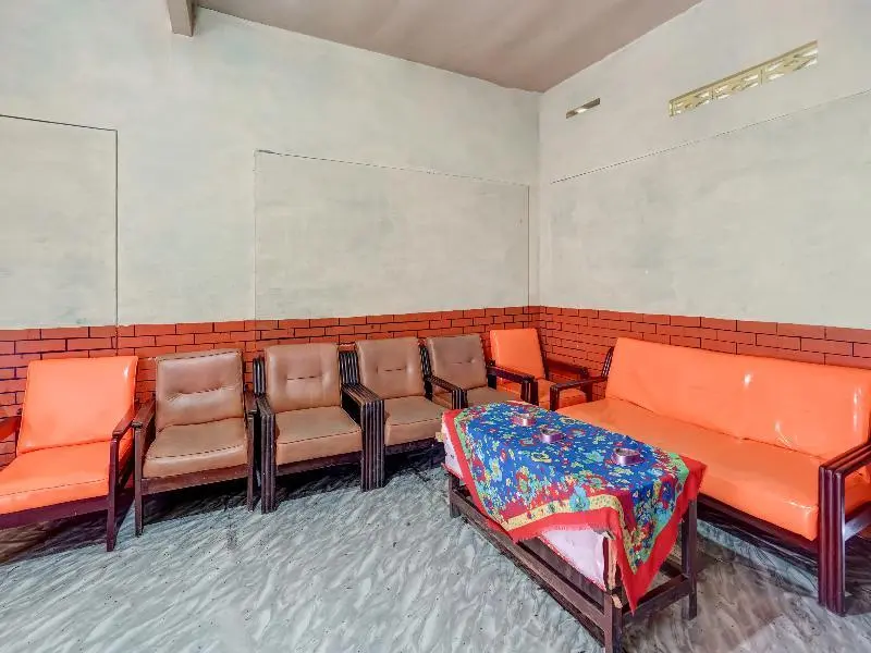 Травас: SPOT ON 91060 Villa Wijaya Homestay