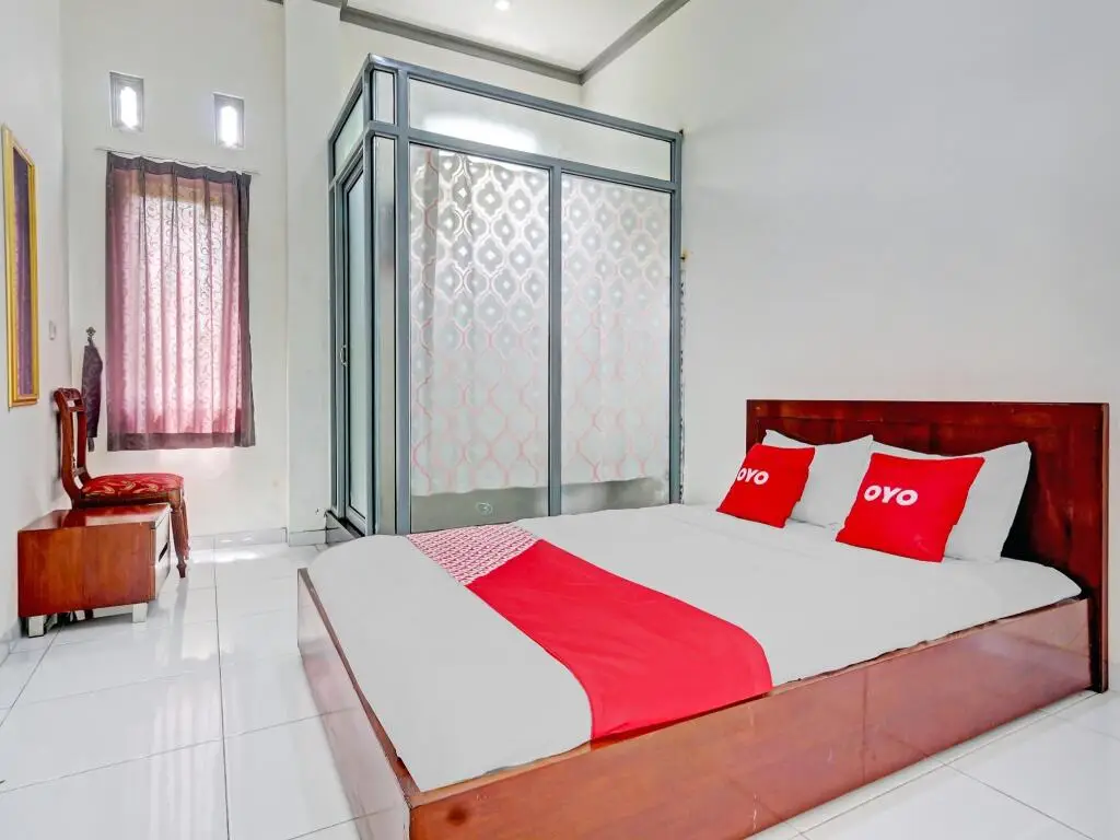 Вонособо: OYO 90517 Homestay Wonosobo Asri