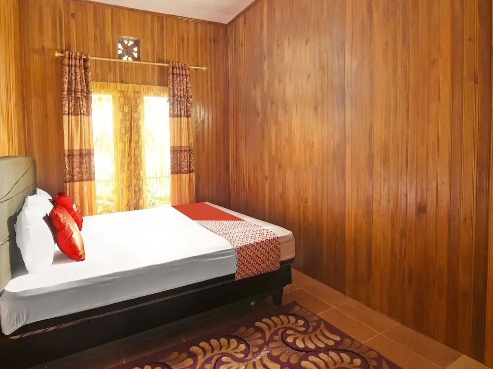 Вори: OYO Homes 91118 Homesstay Desa Wisata Budo Near Desa Wisata Budo