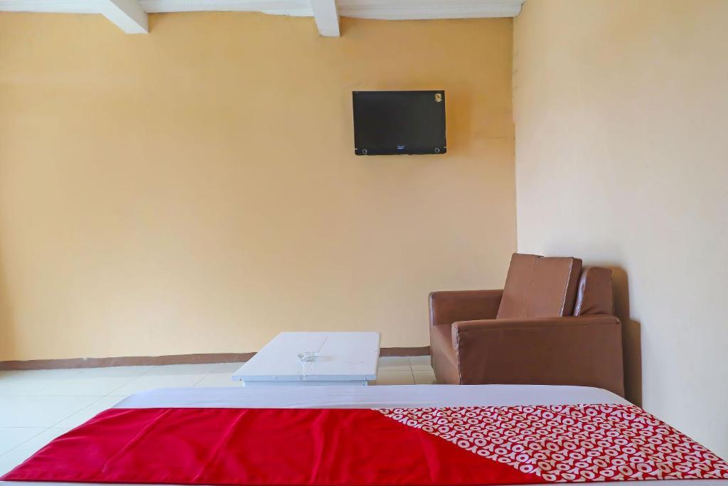 Чиатер: Oyo 91741 Jayagiri Hotel