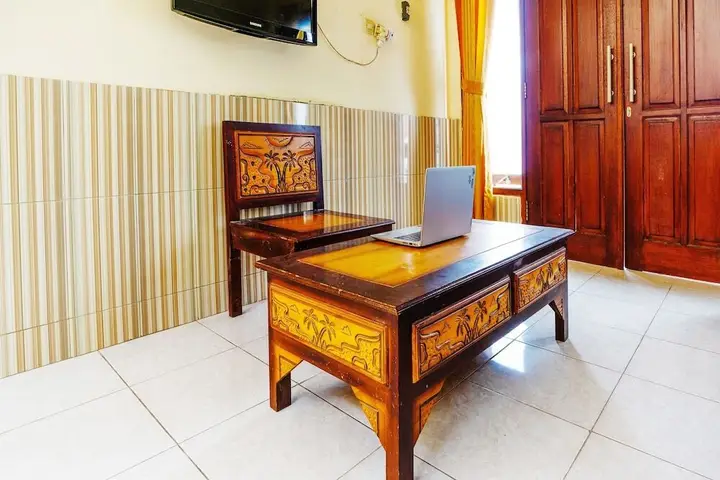 Маланг: SPOT ON 91615 Arumba Guest House Syariah