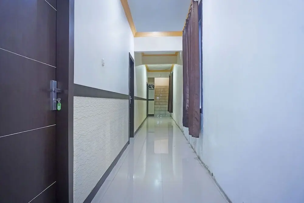 Бинаму: OYO 91432 Dalle 5151 Jeneponto Near Patung kuda, Jeneponto