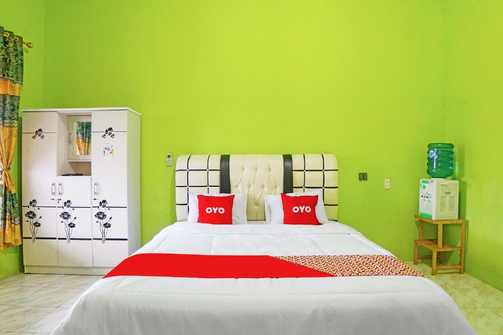 Медан: OYO 91435 Berliany Home 2