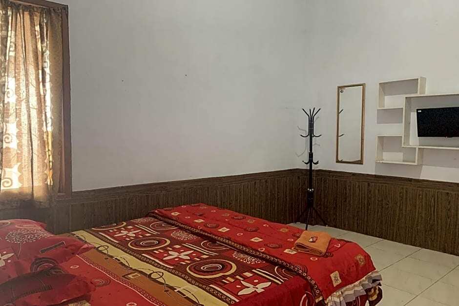 Макассар: OYO 91263 Dinar Homestay
