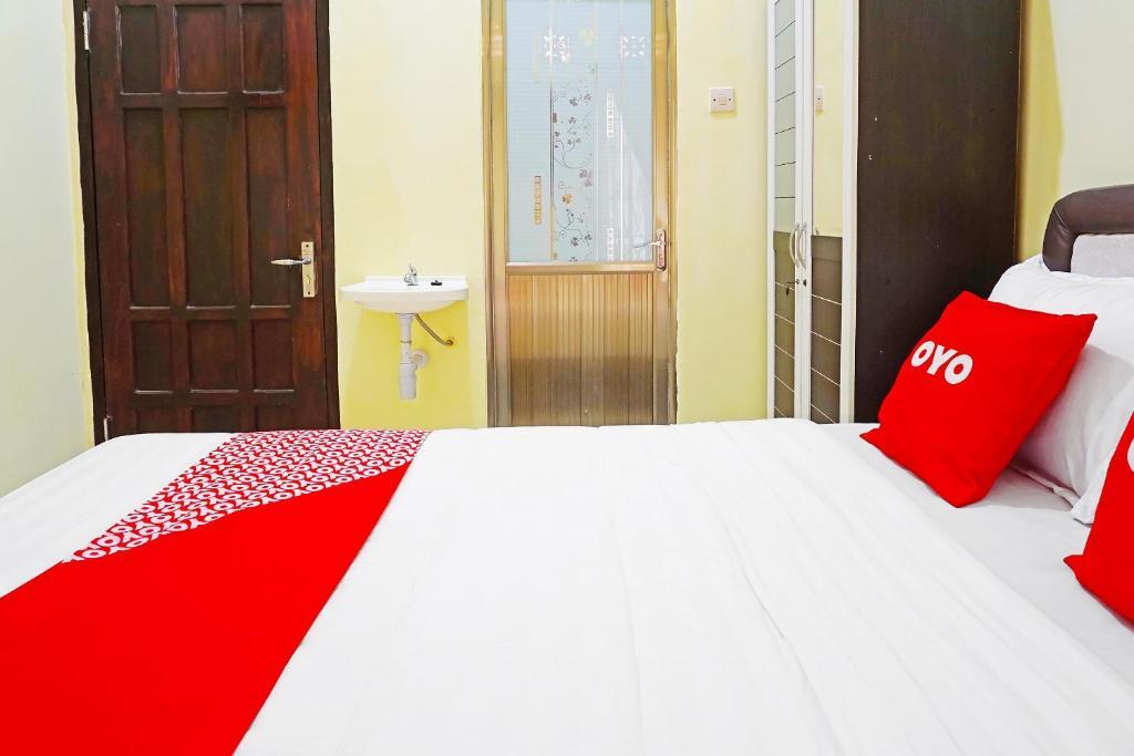 Тулунгагунг: OYO 91568 Trisna Srabah Resort Homestay & Resto