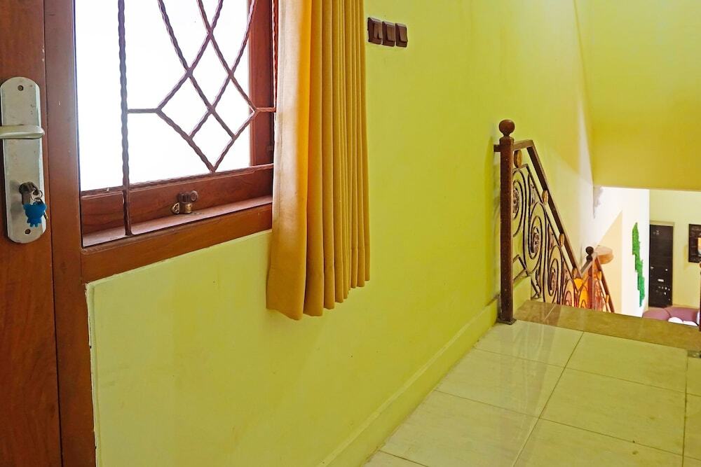 Тулунгагунг: OYO 91568 Trisna Srabah Resort Homestay & Resto