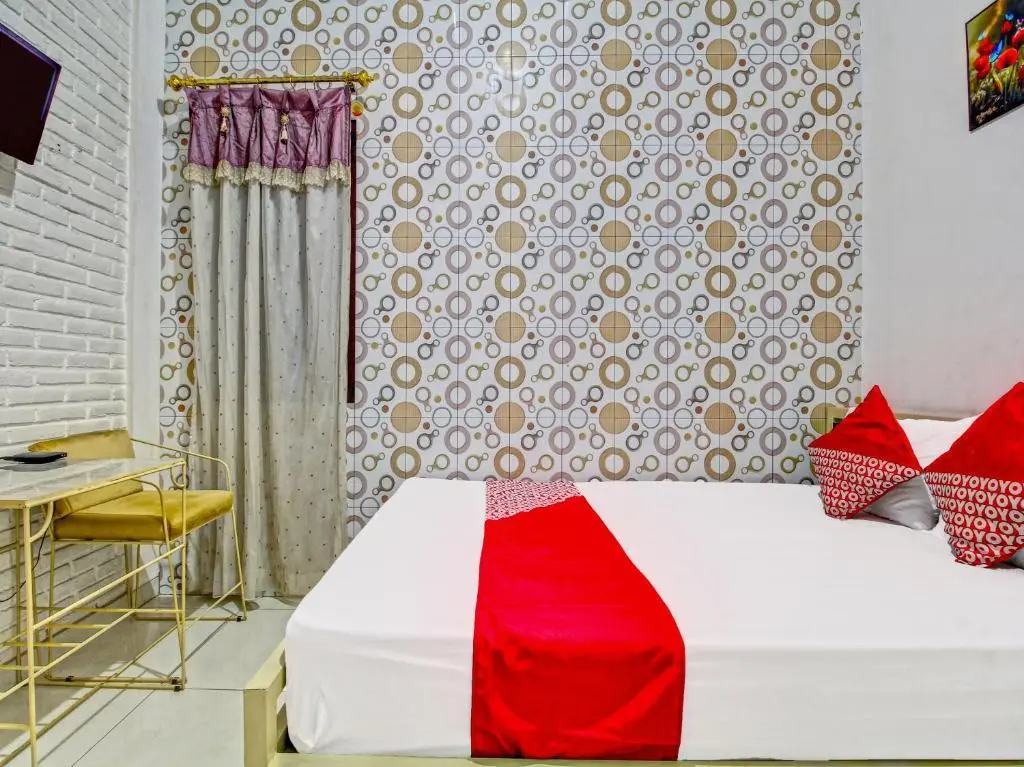 Тулунгагунг: Oyo 91429 Butterfly Kost