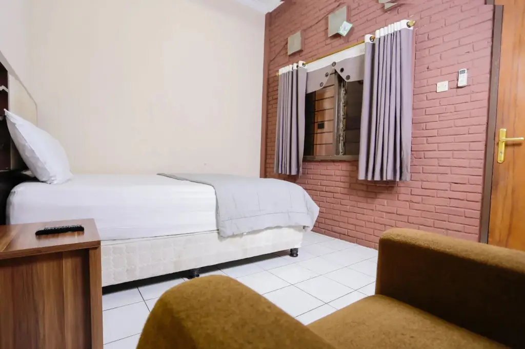Бандунг: Hotel Acidalia