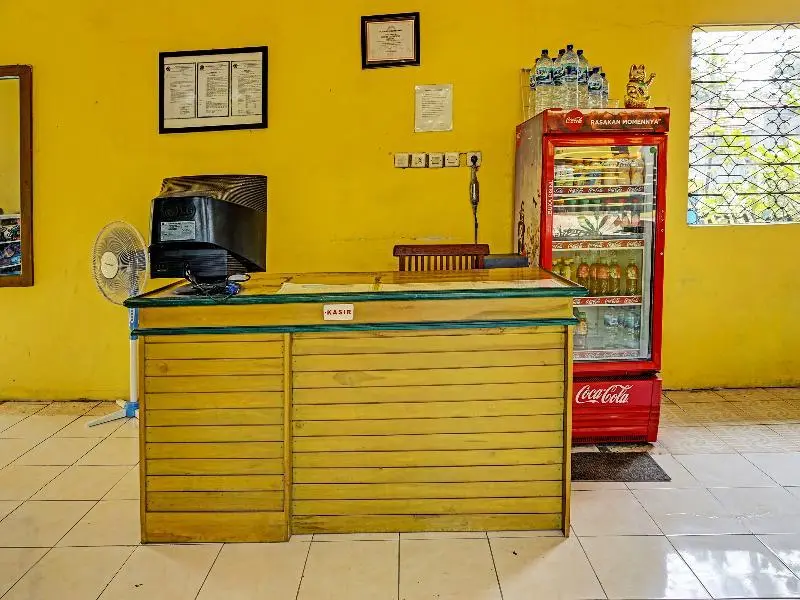 Селореджо: Oyo 91573 Hotel Family Blitar