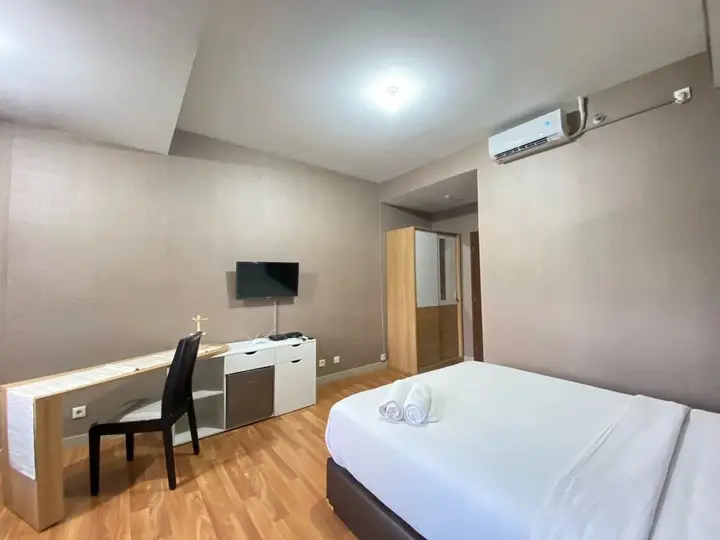 Бандунг: Spacious Studio Room At Sudirman Suites Bandung Apartment