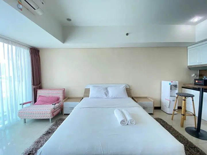 Бандунг: Modern & Stylish Studio At Tamansari La Grande Apartment