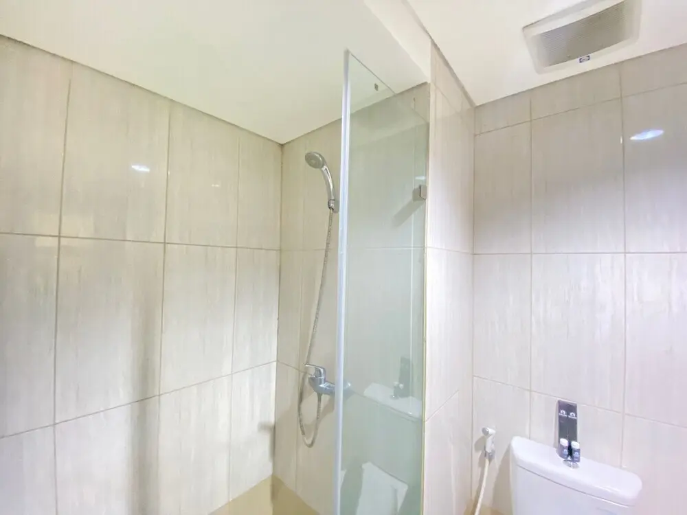 Бандунг: Modern & Stylish Studio At Tamansari La Grande Apartment
