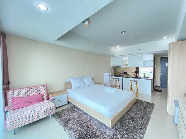 Бандунг: Modern & Stylish Studio At Tamansari La Grande Apartment