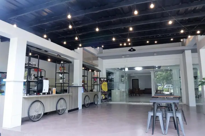 Банда-Ачех: Plum Hotel Lading Banda Aceh