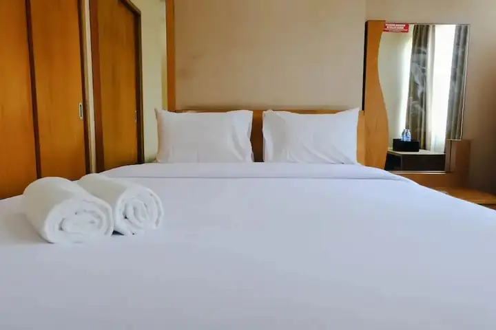 Бандунг: Cozy Studio Room At Grand Setiabudi Apartment