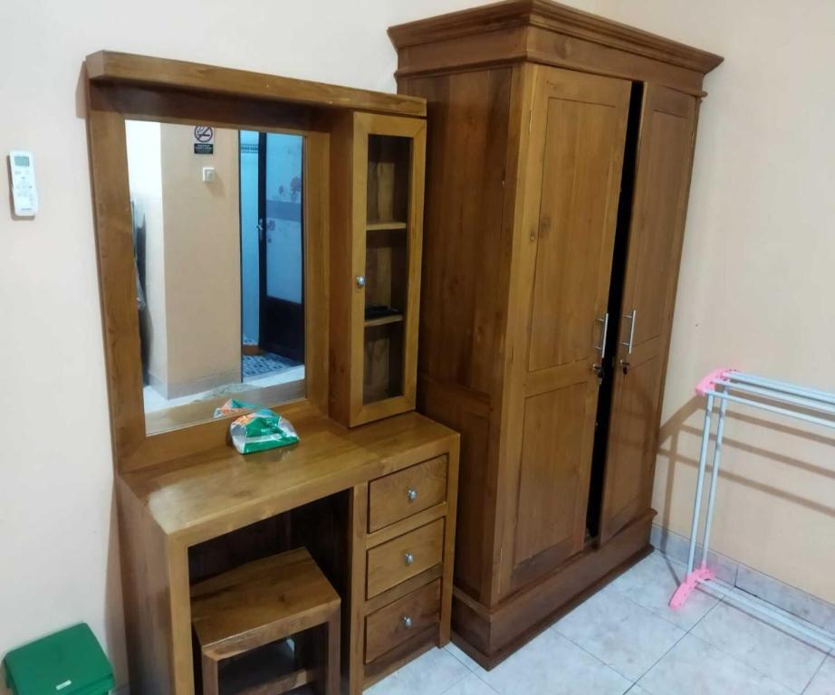 Клатен: Algira Homestay Prambanan