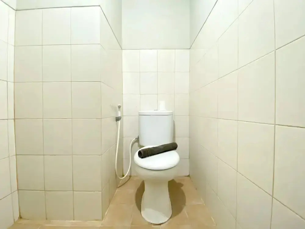 Бекаси: Full Furnished With Simply Look Studio Room Mont Blanc Bekasi Apartment