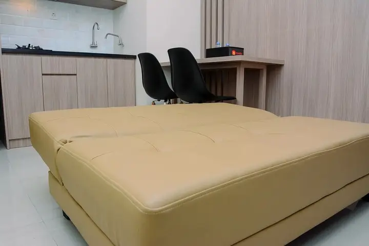 Бекаси: Minimalist Studio Apartment @ Grand Kamala Lagoon By Travelio