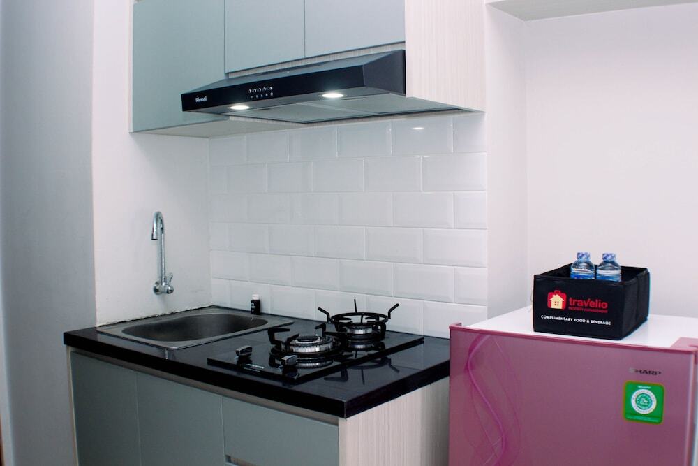 Бекаси: Good Deal And Restful Studio Apartment Transpark Juanda