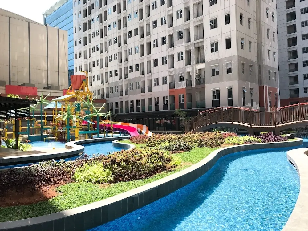 Бекаси: Good Deal And Restful Studio Apartment Transpark Juanda
