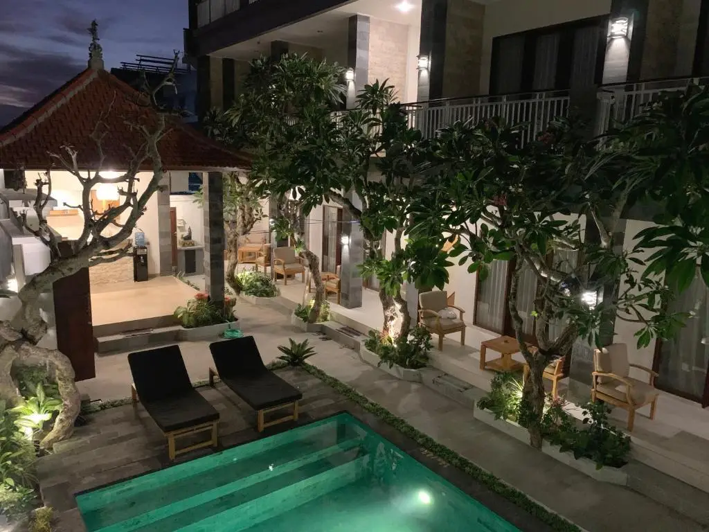 Чангу: Sandat Living