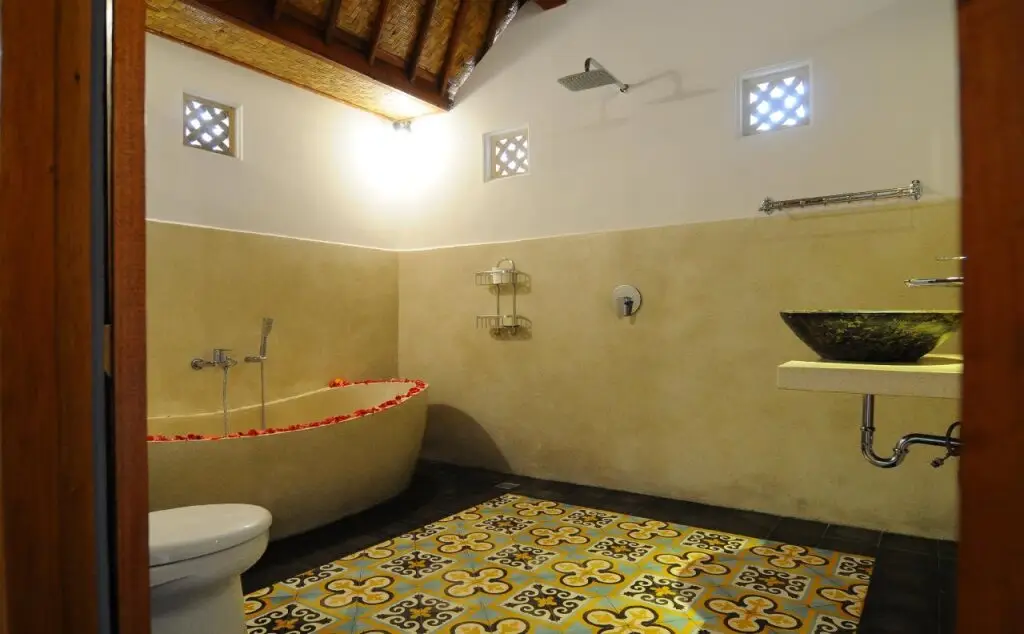 Семарапура: Villa Karma Loka