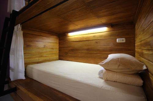 Мундук: Dong Paloh Hostel