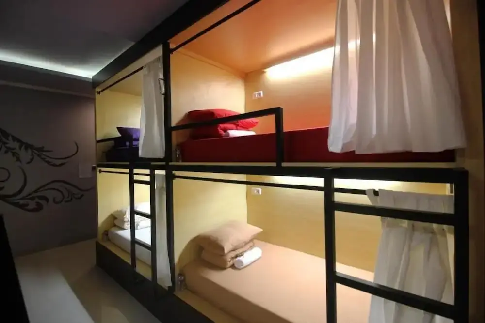 Мундук: Dong Paloh Hostel