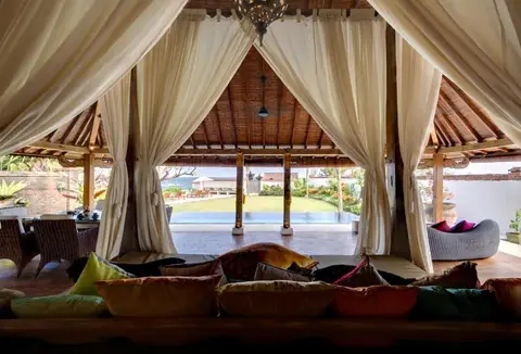 Aventus Luxury Beachfront Villa Gianyar — фото 1