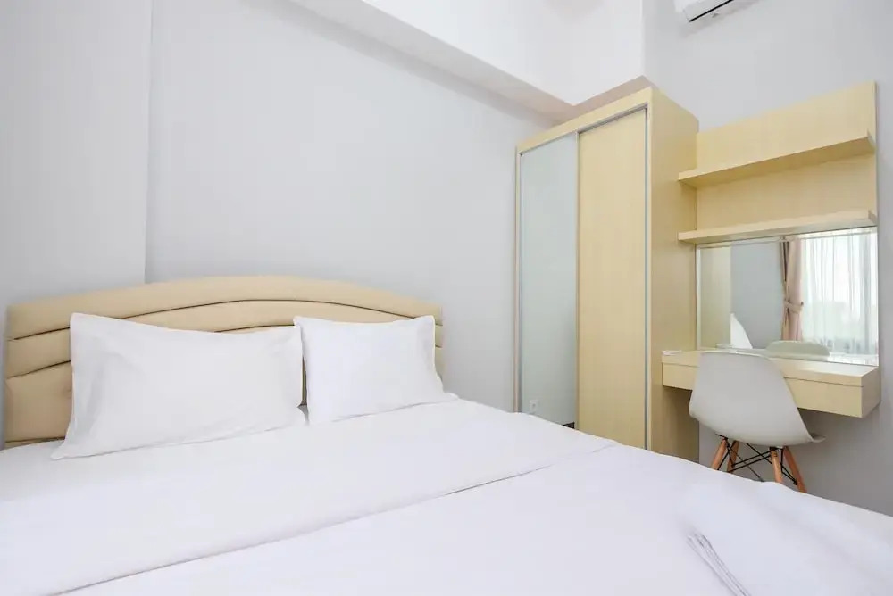 Богор: Comfort And Modern 2Br At Royal Heights Apartment