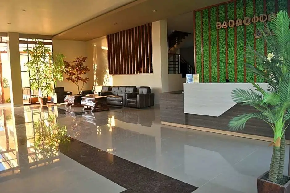 Вайнгапу: Padadita Beach Hotel