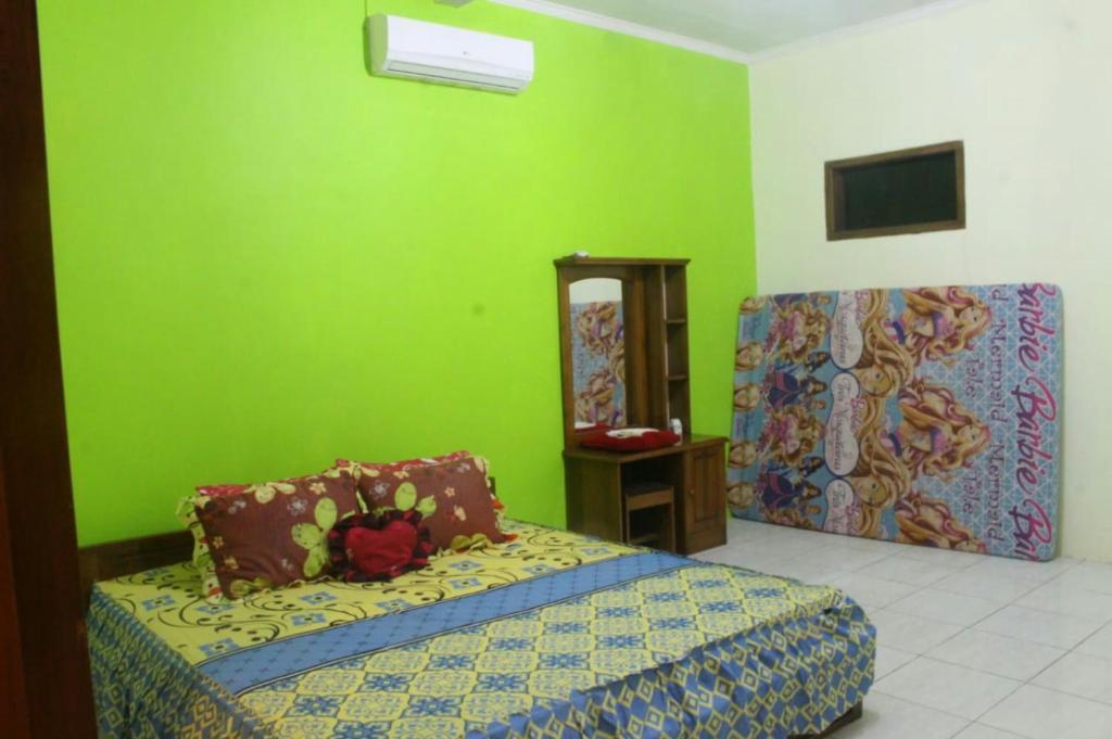 Батукарас: Sederhana Homestay