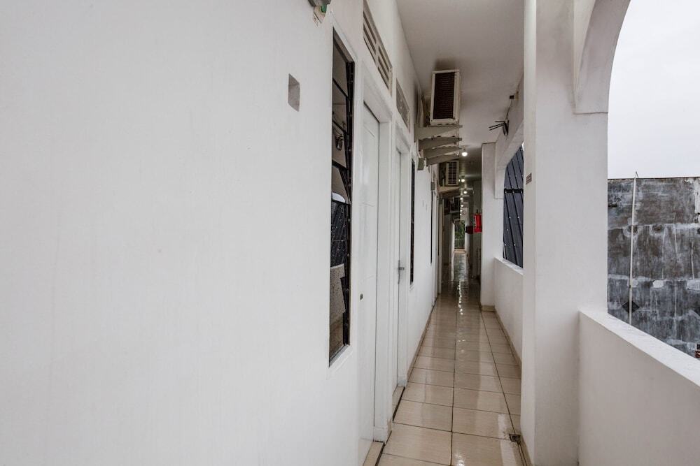 Палембанг: Alex Hostel by OYO Rooms