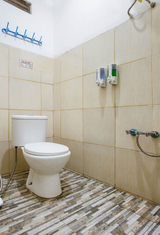 Палембанг: Alex Hostel by OYO Rooms