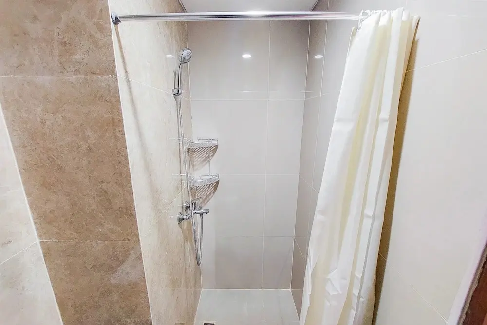 Южный Тангеранг: Cozy Living Studio At Transpark Bintaro Apartment