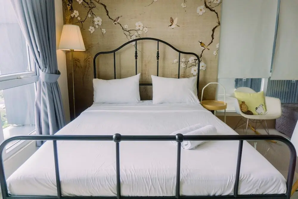 Южный Тангеранг: Cozy Studio Bintaro Plaza Residence Breeze Tower Apartment