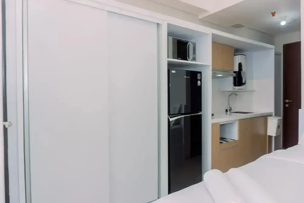 Южный Тангеранг: Nice And Elegant Studio At Transpark Bintaro Apartment